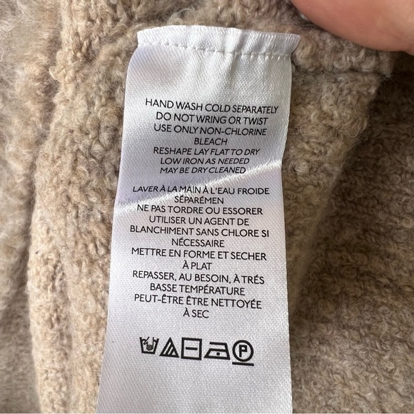 ANTHROPOLOGIE SOFT PULLOVER V-NECK THICK MERINO WOOL SWEATER LARGE NWT - Picture 9 of 15